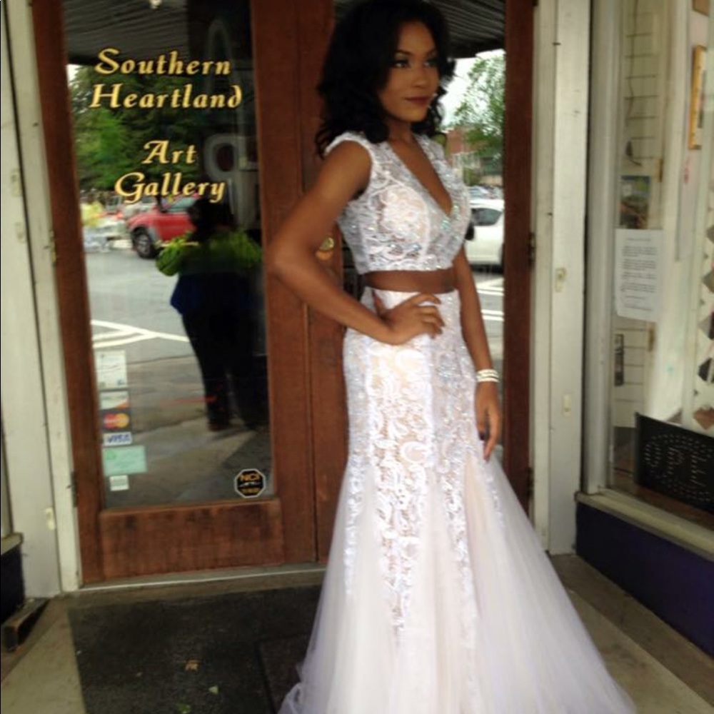 Prom Dress - Picture 5 of 5